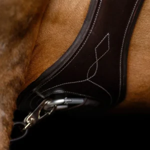 Girth Legacy, anatomiskt formad sadelgjord