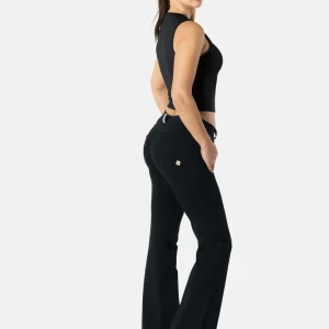 WR.UP Push-Up Regular Waist Flare Pants - Black