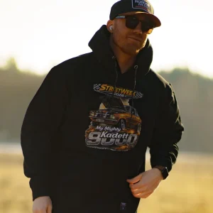 Mighty Kadett 9000 Svart Hoodie - Brösttryck