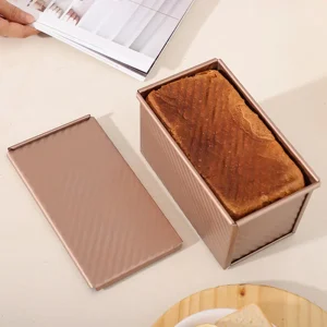 2-delat roseguld non-stick bakformset med lock - Brielle