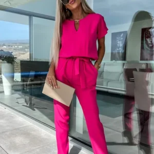 Overall med korta ärmar och bälte - Eliana