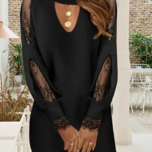 Svart bodycon höstklänning med nät och V-ringning – Selena