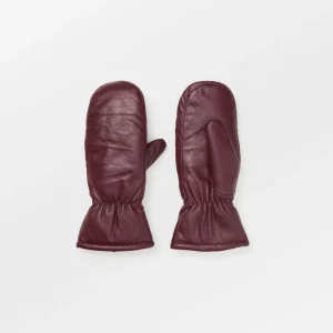 Leather Nylona Mitten